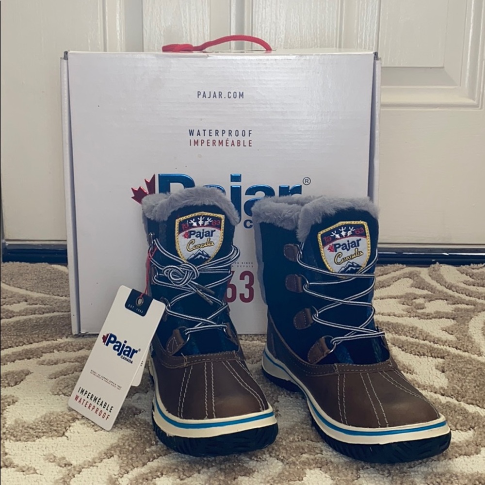 Brand New Pajar Iceberg Faux Fur Boot Sz 36